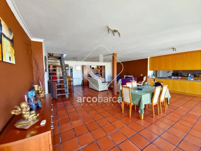 Moradia T3 para Venda em Oleiros Foto 4