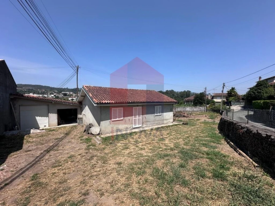 Moradia T2 para Venda em Carreiras (São Miguel) e Carreiras (Santiago) Foto 1