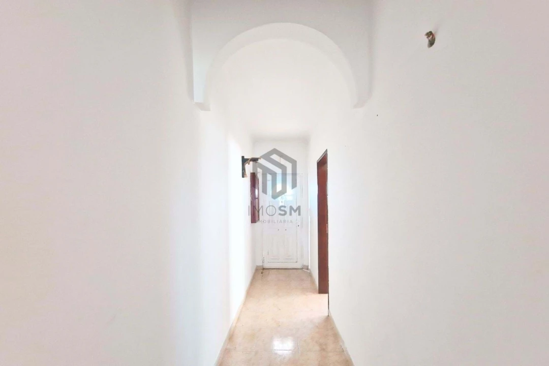 Apartamento T4 para Venda em Bucelas Foto 5