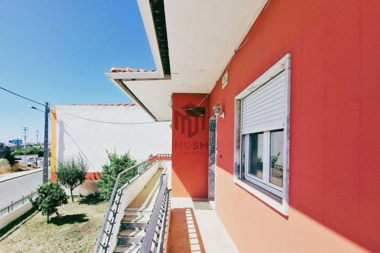 Apartamento T4 para Venda em Bucelas