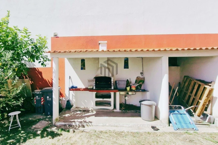 Apartamento T3 para Venda em Bucelas Foto 20