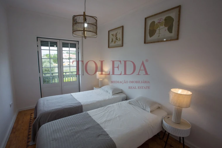 Moradia T5 para Venda em Azambuja Foto 38