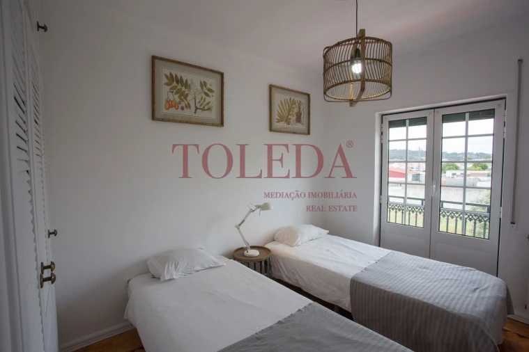 Moradia T5 para Venda em Azambuja Foto 35