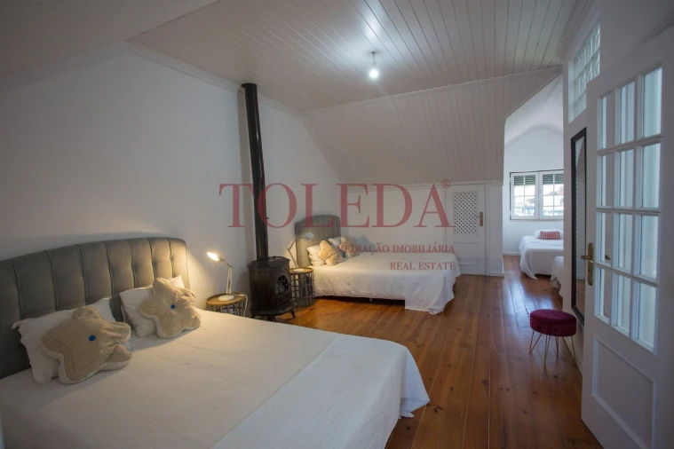 Moradia T5 para Venda em Azambuja Foto 49