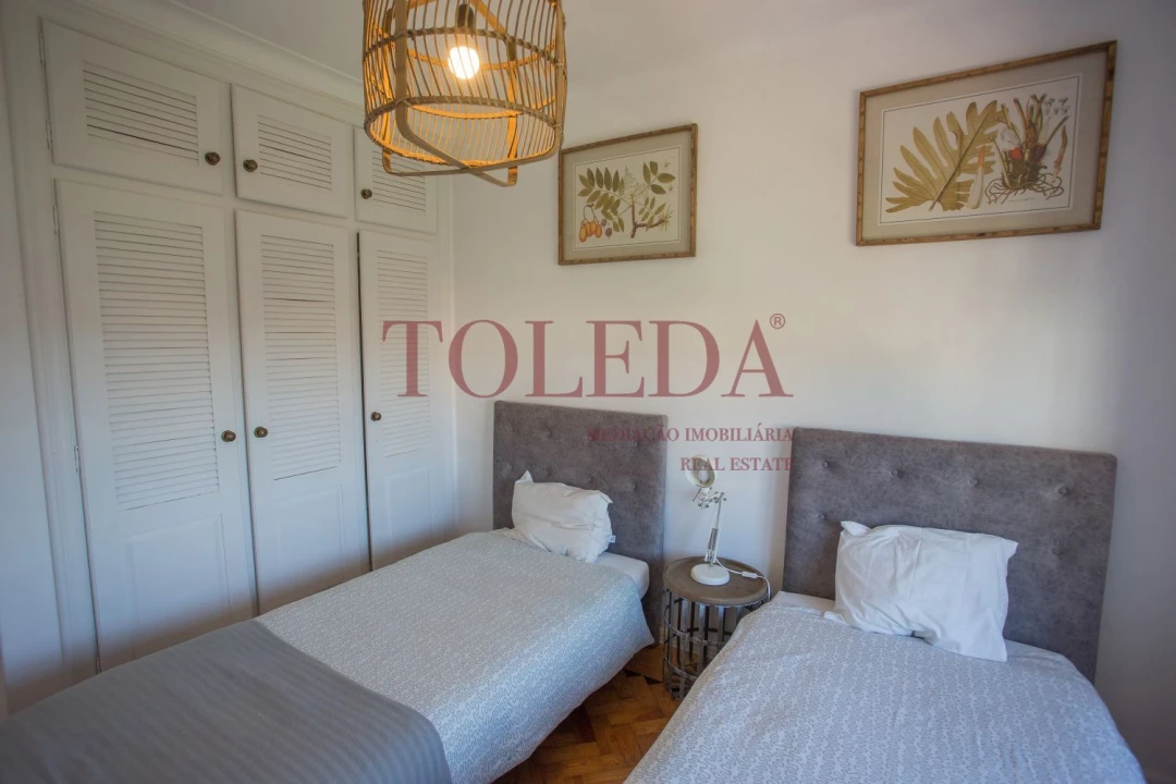 Moradia T5 para Venda em Azambuja Foto 46