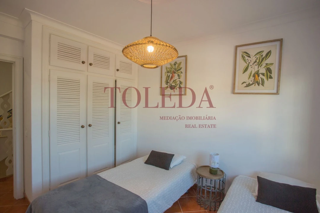 Moradia T5 para Venda em Azambuja Foto 41