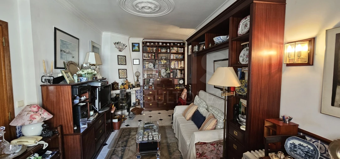 Apartamento T1 para Venda em Massamá e Monte Abraão Foto 2