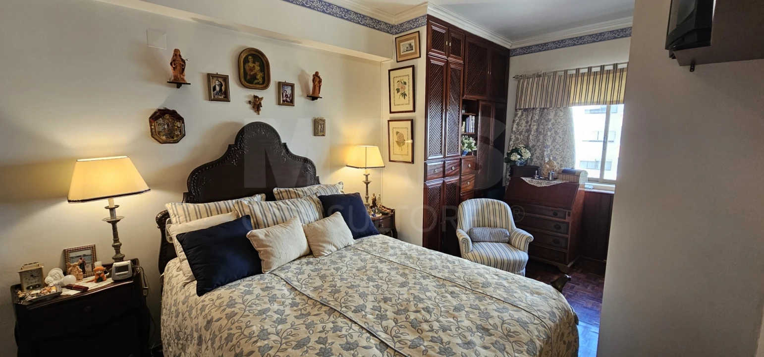 Apartamento T1 para Venda em Massamá e Monte Abraão Foto 5