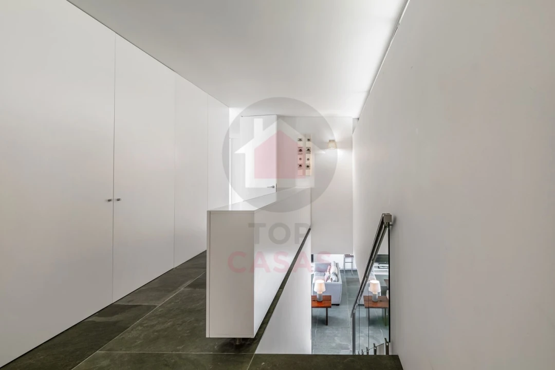 Moradia T4 para Venda em Vau Foto 17