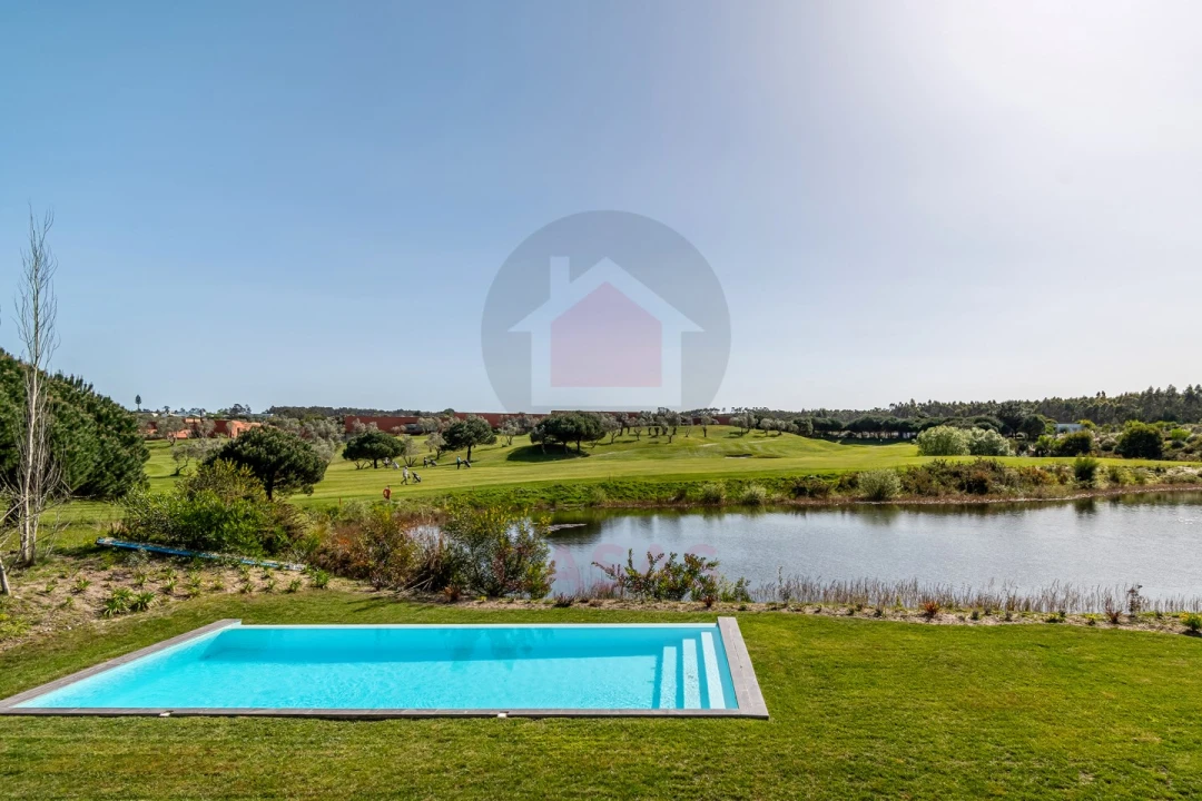 Moradia T4 para Venda em Vau Foto 35