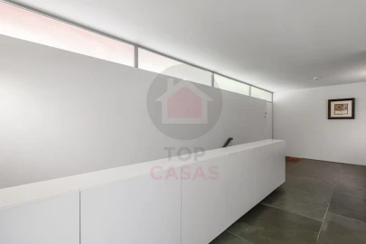 Moradia T4 para Venda em Vau