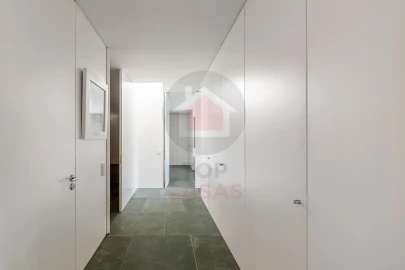 Moradia T4 para Venda em Vau