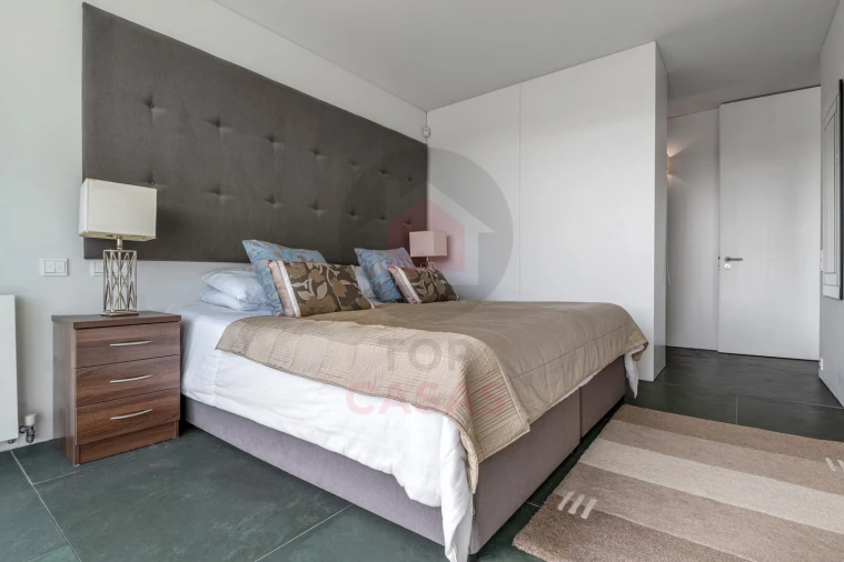 Moradia T4 para Venda em Vau Foto 31