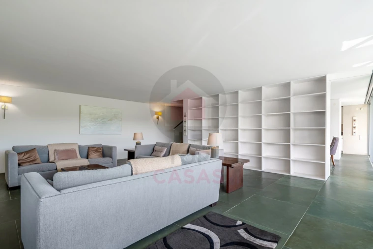 Moradia T4 para Venda em Vau Foto 11