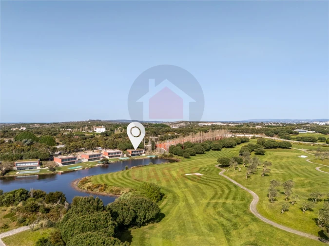 Moradia T4 para Venda em Vau Foto 8