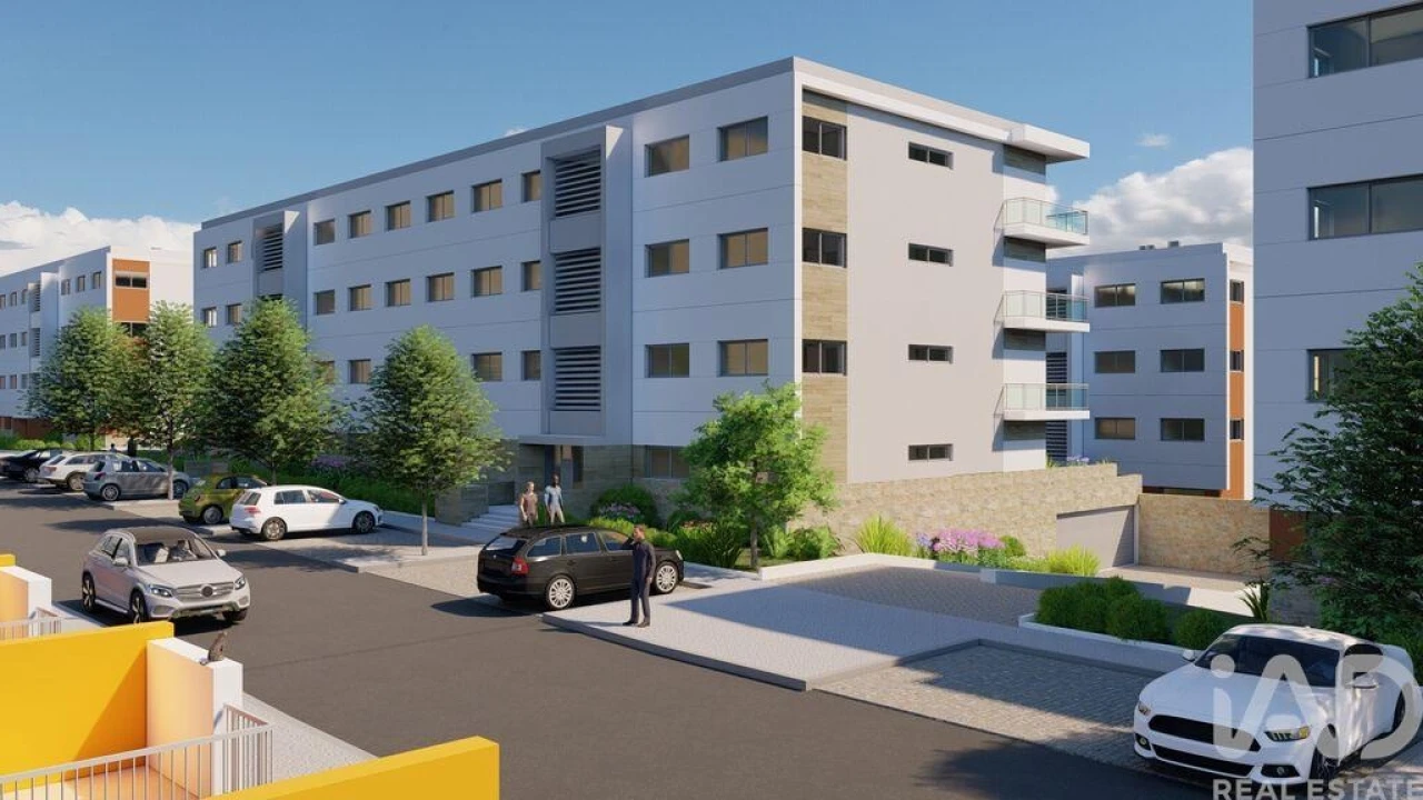 Apartamento T2 para Venda em Portimão Foto 5