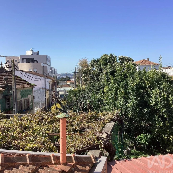 Moradia T5 para Venda em Baguim do Monte (Rio Tinto) Foto 16