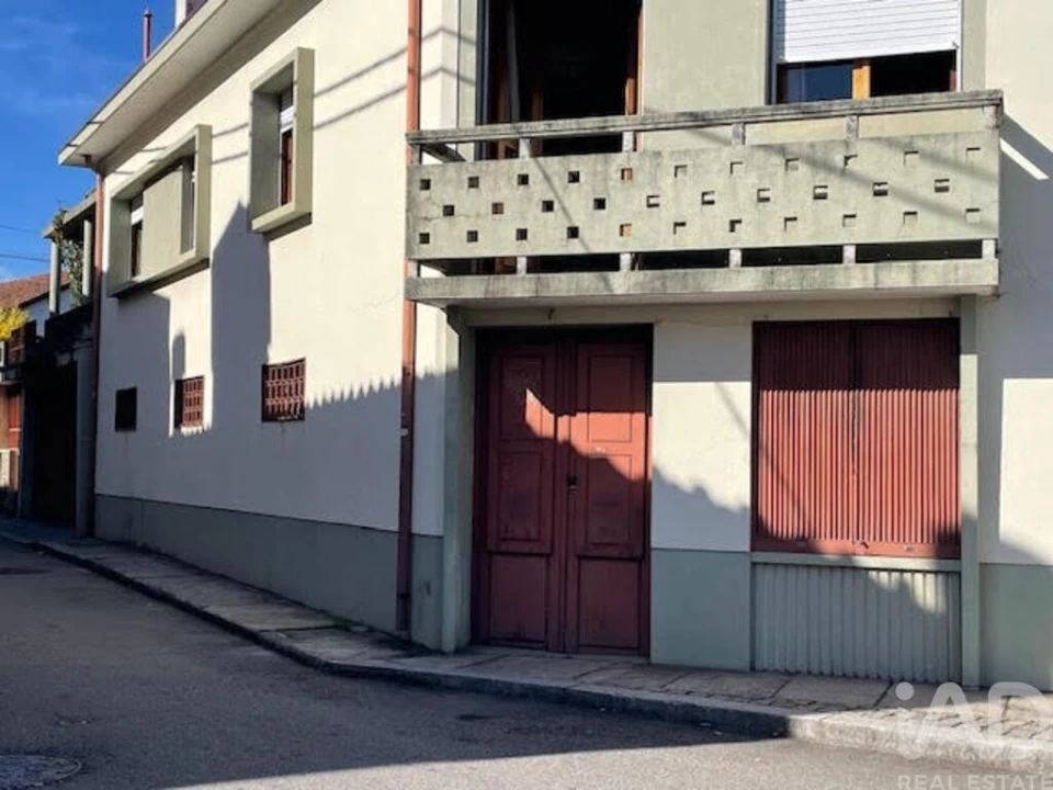 Moradia T5 para Venda em Baguim do Monte (Rio Tinto) Foto 8