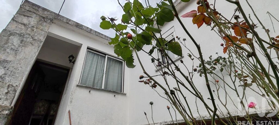 Moradia T2 para Venda em Gois Foto 18