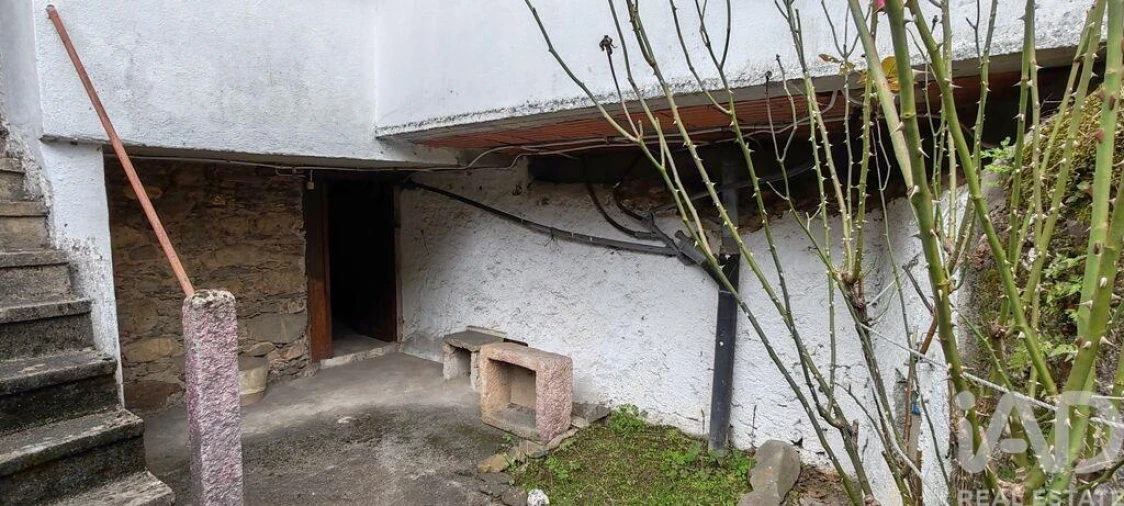 Moradia T2 para Venda em Gois Foto 28