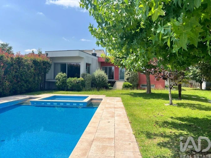 Moradia T3 para Venda em Macieira Foto 26