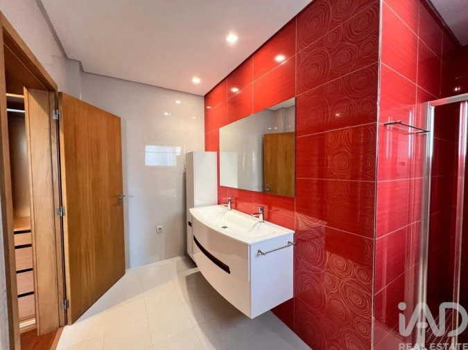 Moradia T3 para Venda em Macieira Foto 18