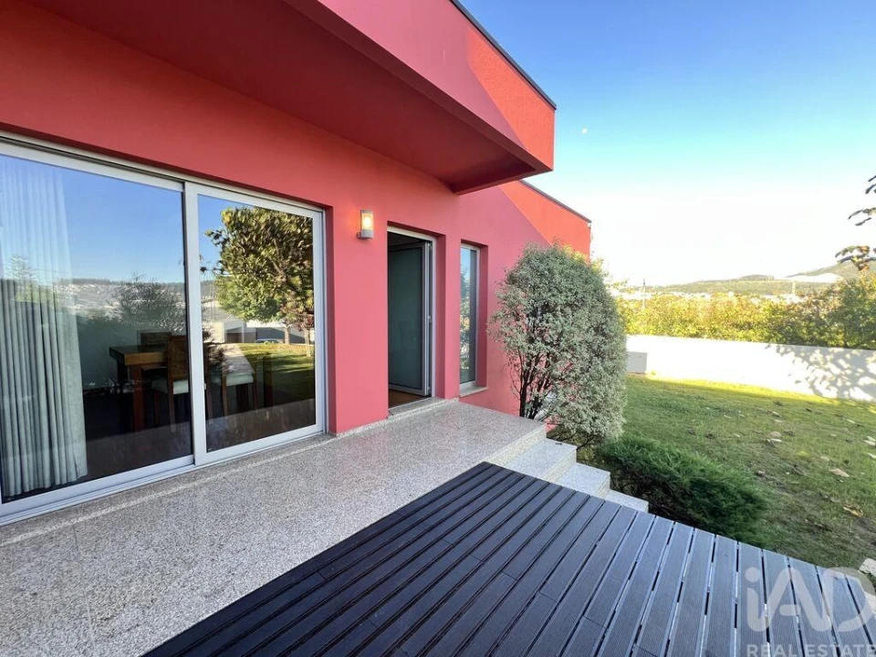 Moradia T3 para Venda em Macieira Foto 29