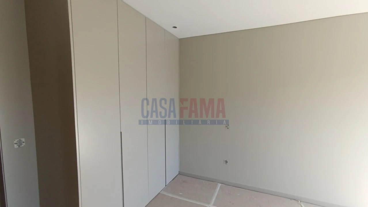 Moradia T3 para Venda em Soutelo Foto 5