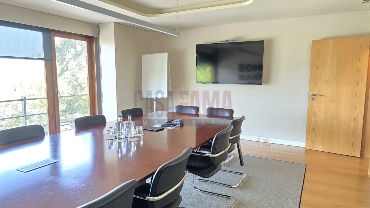 Armazém para Venda em Arnoso (Santa Maria e Santa Eulália) e Sezures Foto 21