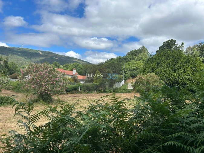 Terreno para Venda em Candemil e Gondar Foto 4