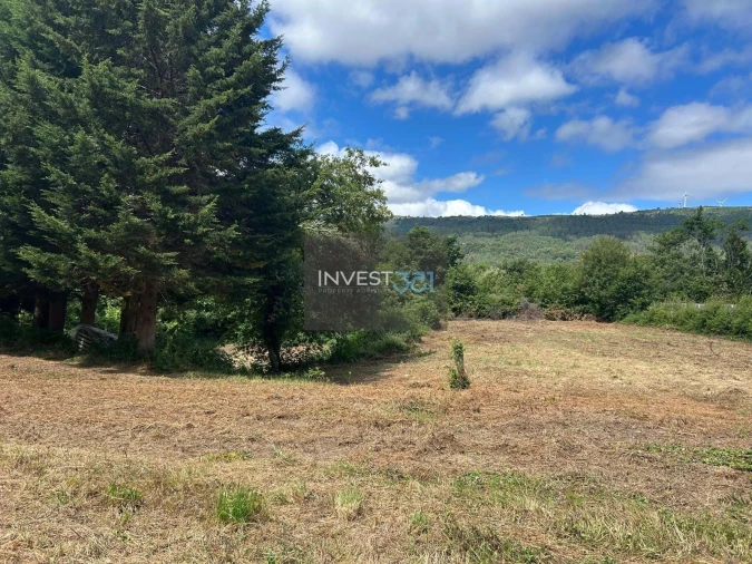 Terreno para Venda em Candemil e Gondar Foto 6