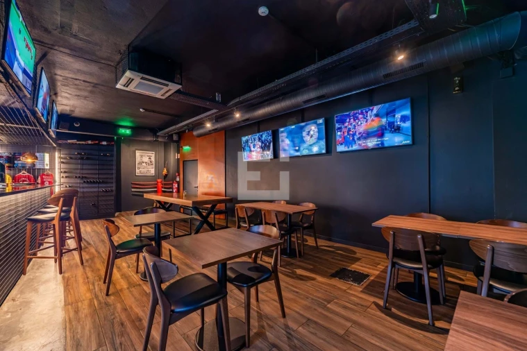 Negócio para Venda em Santa Marinha e São Pedro da Afurada Foto 11