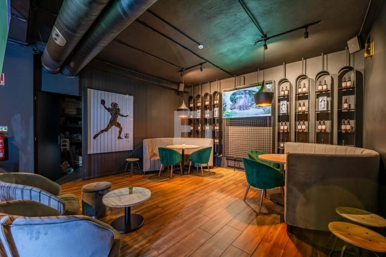 Negócio para Venda em Santa Marinha e São Pedro da Afurada Foto 5