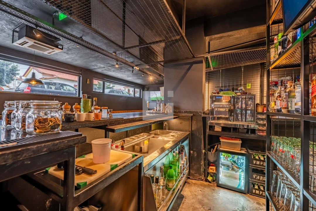 Negócio para Venda em Santa Marinha e São Pedro da Afurada Foto 16