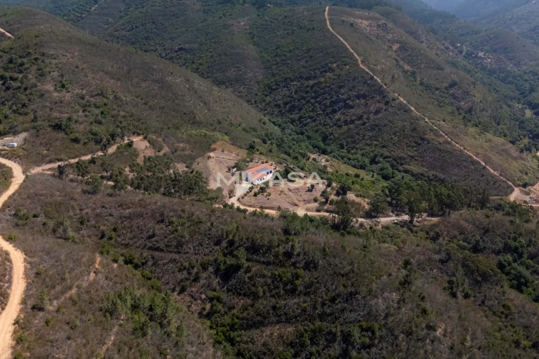 Moradia T2 para Venda em Marmelete Foto 38