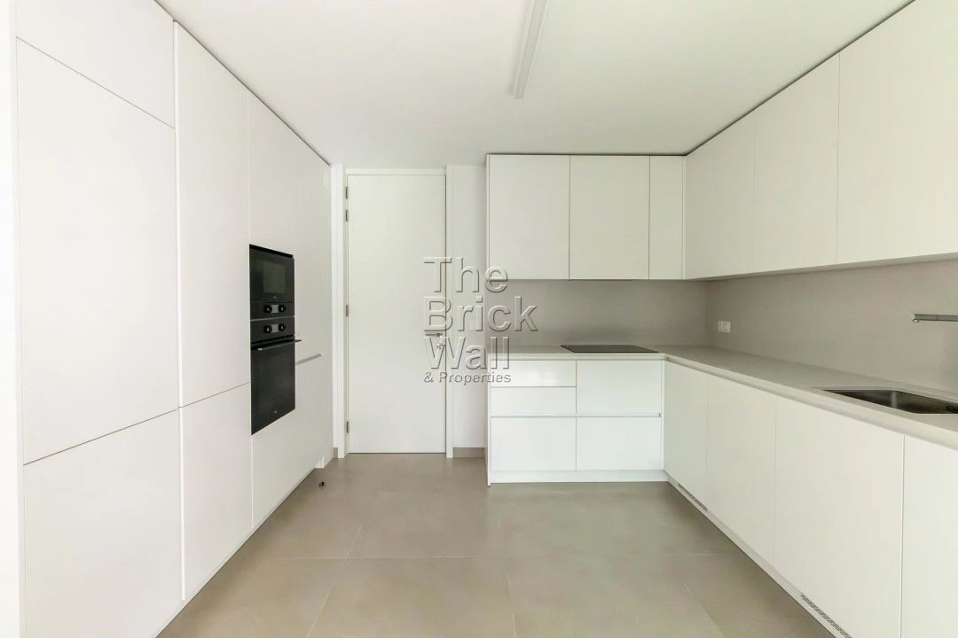 Apartamento T2 para Venda em Póvoa de Santa Iria e Forte da Casa Foto 4
