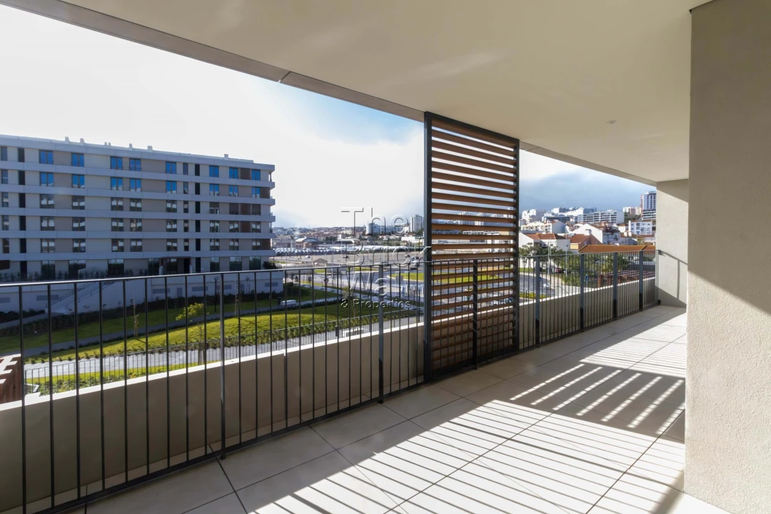 Apartamento T2 para Venda em Póvoa de Santa Iria e Forte da Casa Foto 32
