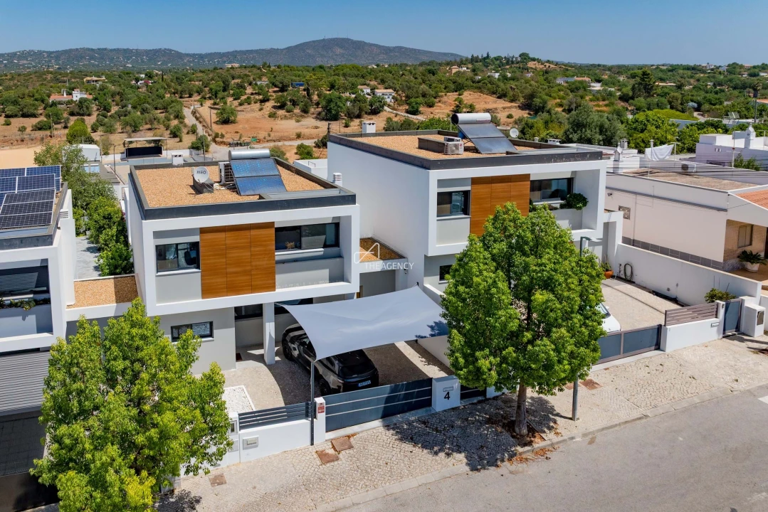 Moradia T3 para Venda em Pechão Foto 1