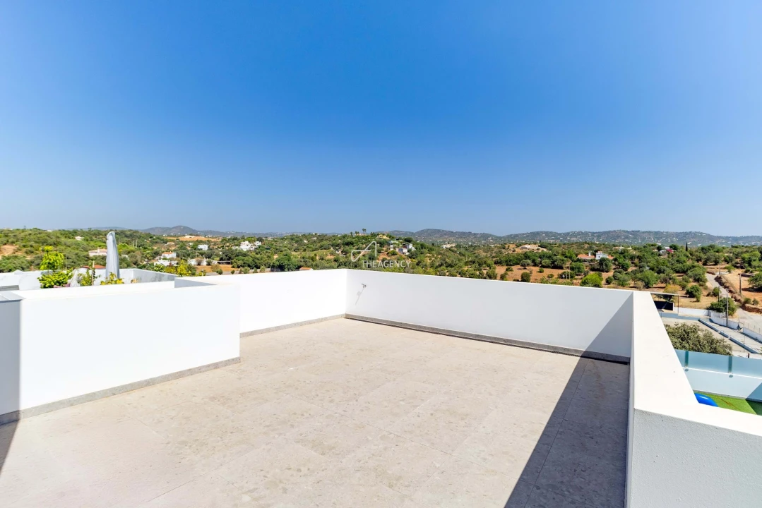 Moradia T3 para Venda em Pechão Foto 23