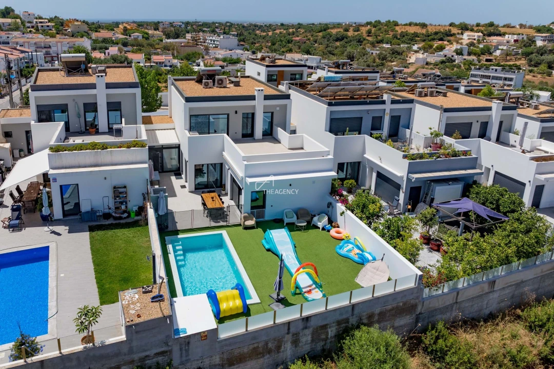 Moradia T3 para Venda em Pechão Foto 30