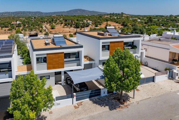 Moradia T3 para Venda em Pechão