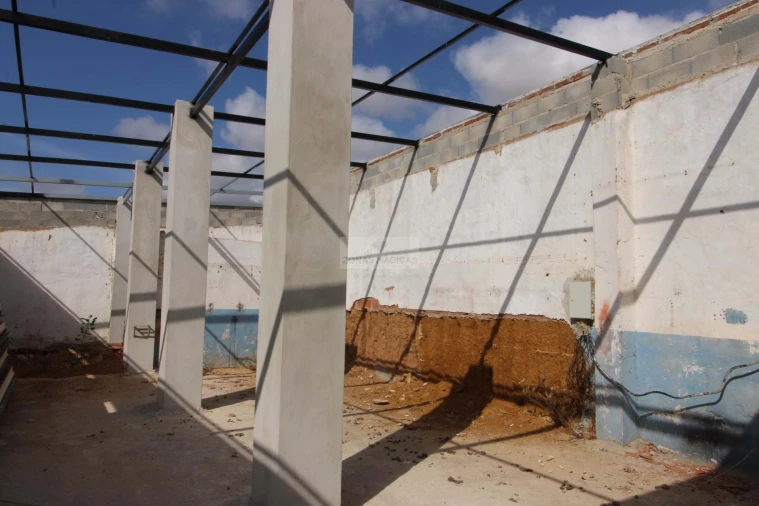 Terreno para Venda em Odiaxere Foto 21