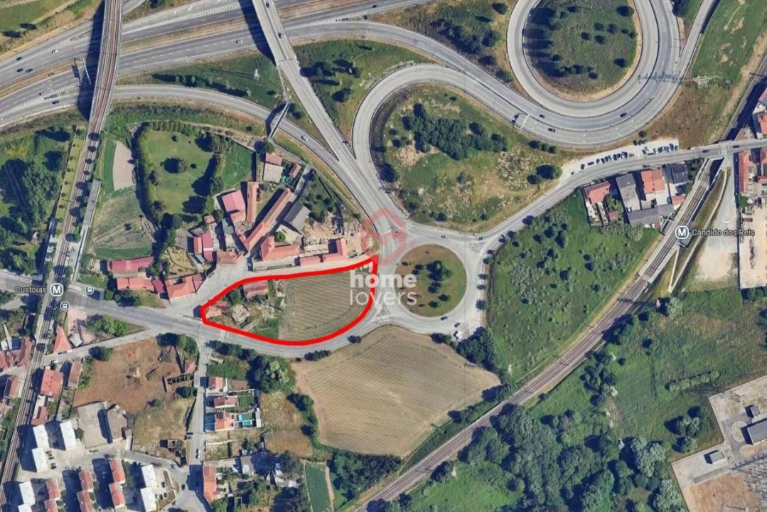 Terreno para Venda em Custoias Foto 9