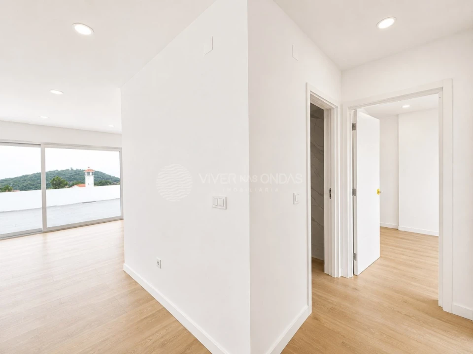 Apartamento T2 para Venda em Sesimbra (Castelo) Foto 20