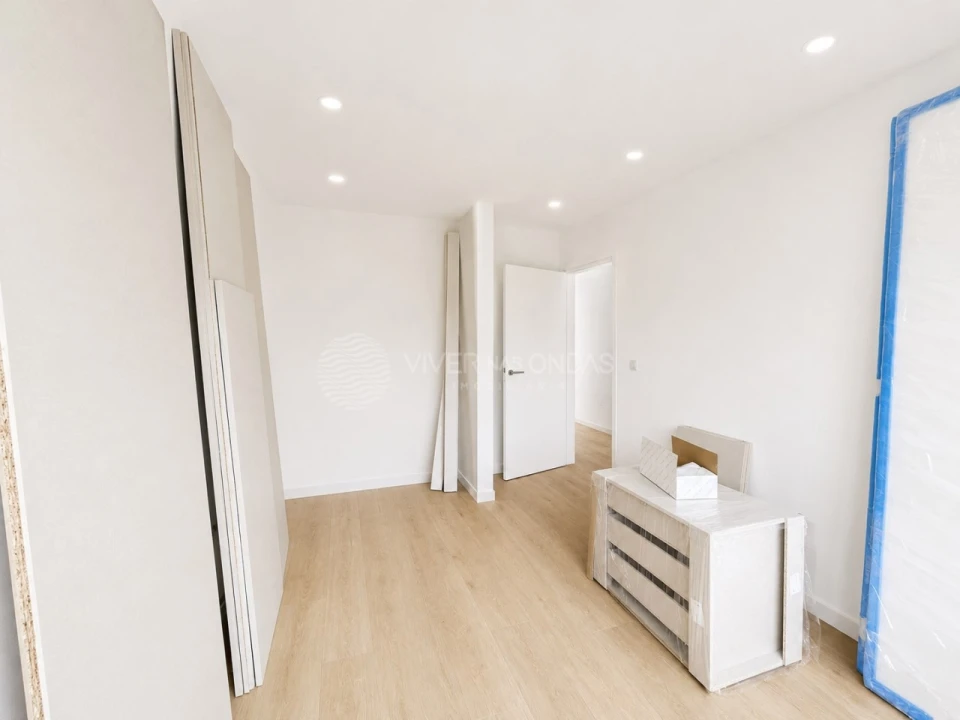 Apartamento T2 para Venda em Sesimbra (Castelo) Foto 27