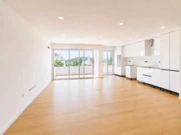 Apartamento T3 para Venda em Sesimbra (Castelo)