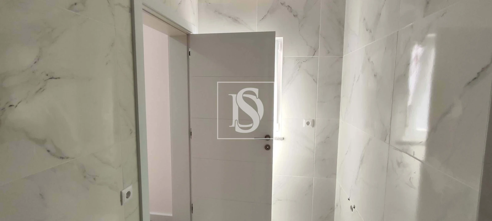 Moradia T4 para Venda em Atouguia da Baleia Foto 25