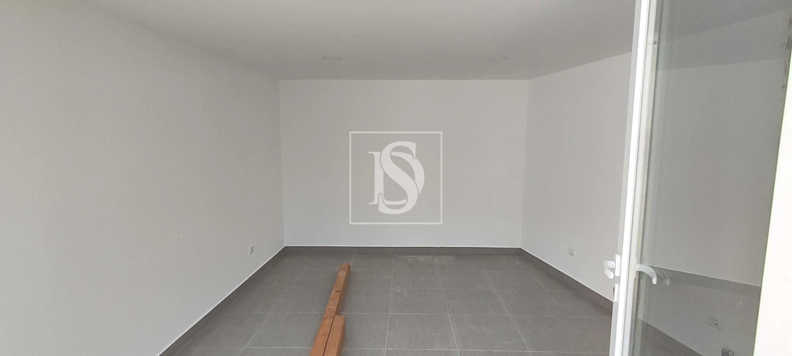 Moradia T4 para Venda em Atouguia da Baleia Foto 51