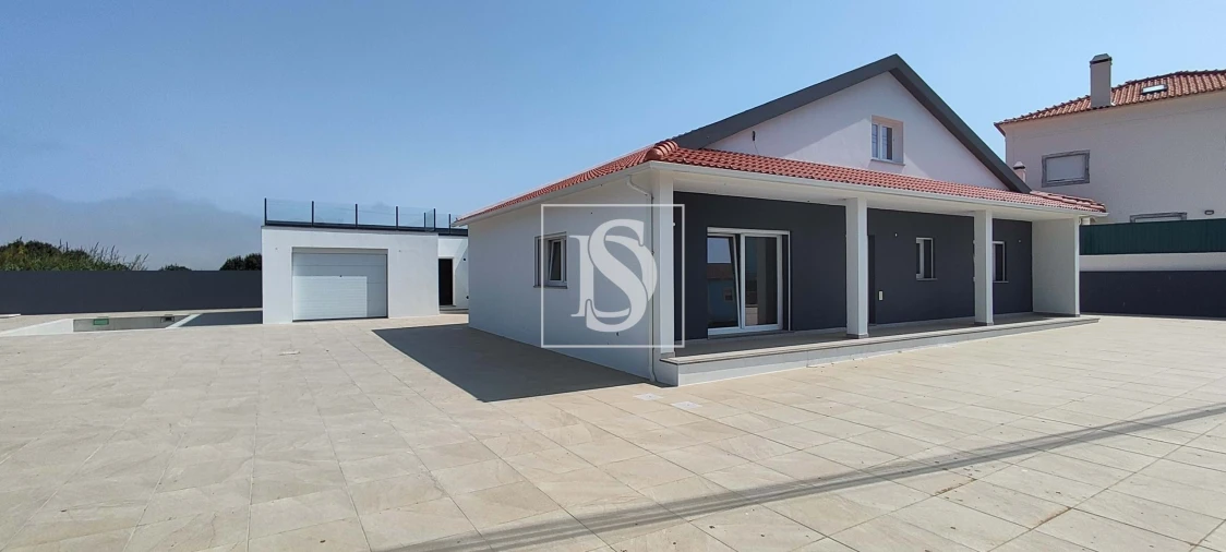 Moradia T4 para Venda em Atouguia da Baleia Foto 56