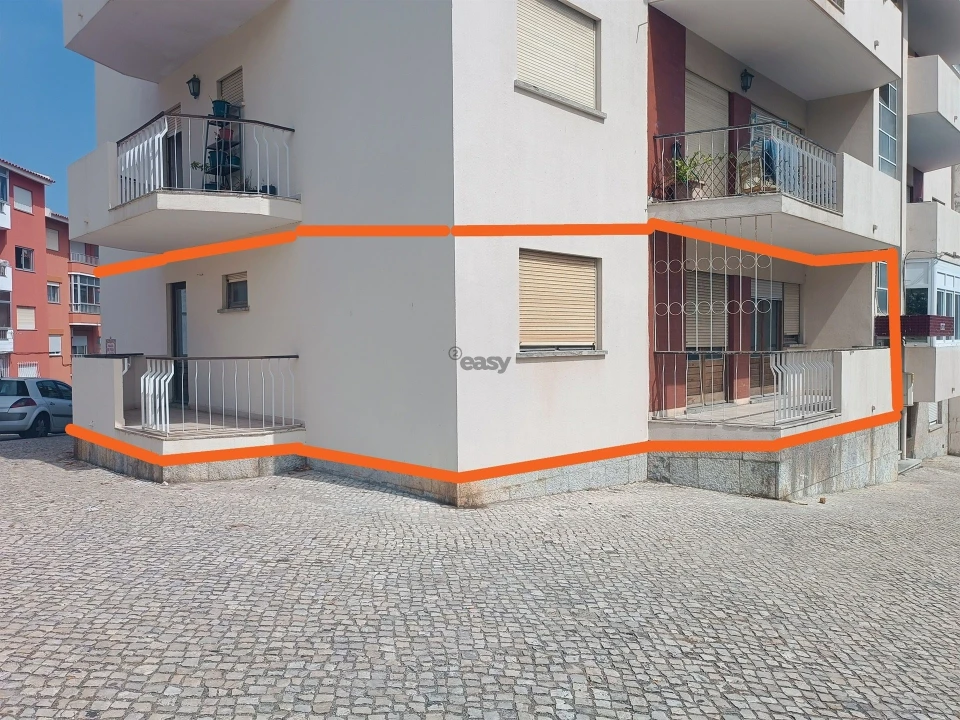 Apartamento T3 para Venda em Cascais e Estoril Foto 1